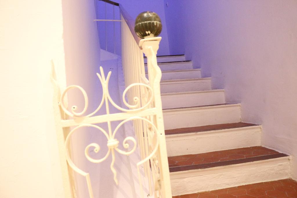 Backpackers Hostel Antibes Exterior foto