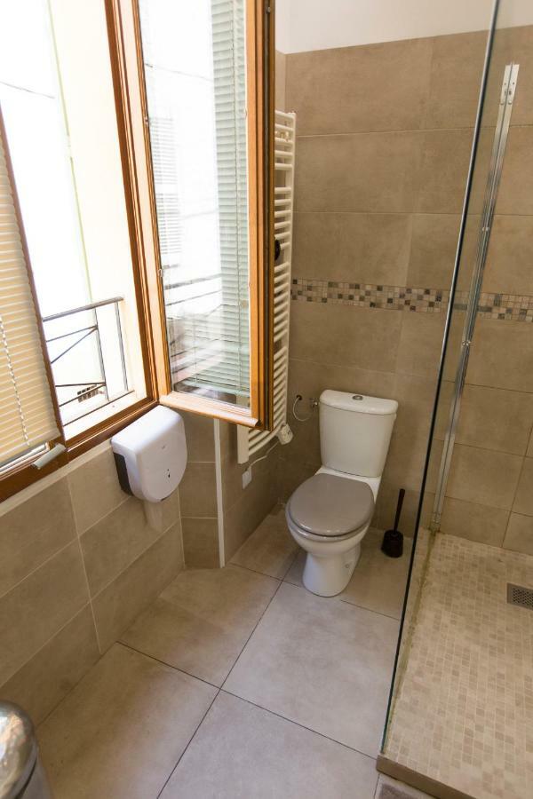 Backpackers Hostel Antibes Exterior foto